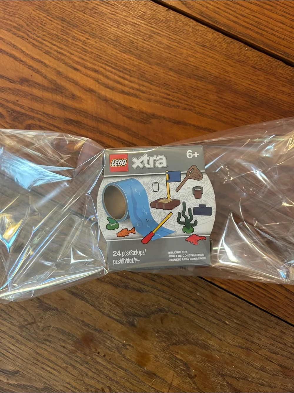 Lego xtra Blue Water Play Accessories Pack with Red Oar and Green Seaweed